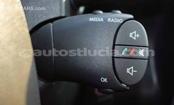 Buy Import Renault Duster White Car in Import - Dubai in Anse-la-Raye Buy Import Renault Duster White Car in Import - Dubai in Anse-la-Raye