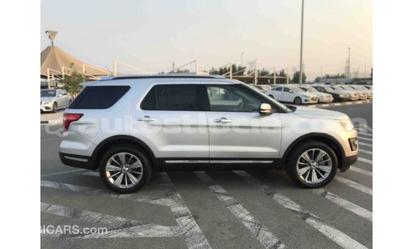 Buy Import Ford Explorer Other Car in Import - Dubai in Anse-la-Raye Buy Import Ford Explorer Other Car in Import - Dubai in Anse-la-Raye