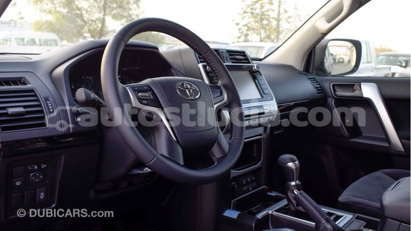 Big with watermark toyota prado anse la raye import dubai 1375