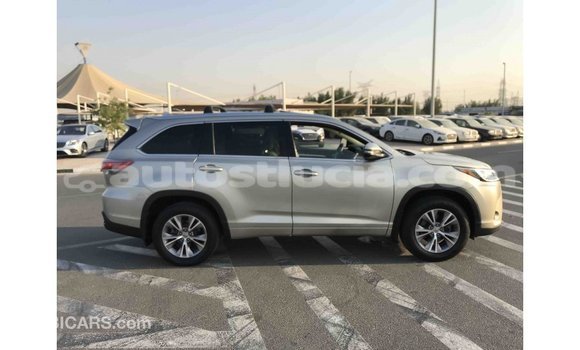 Buy Import Toyota Highlander Other Car in Import - Dubai in Anse-la-Raye Buy Import Toyota Highlander Other Car in Import - Dubai in Anse-la-Raye