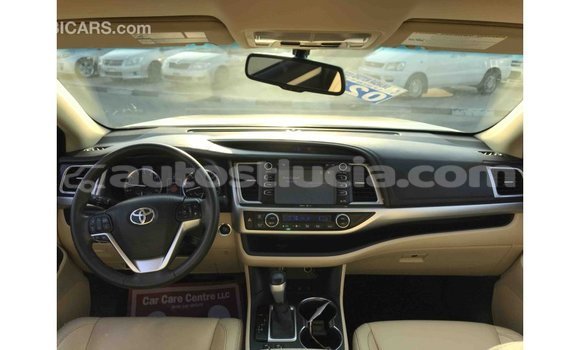 Buy Import Toyota Highlander Other Car in Import - Dubai in Anse-la-Raye Buy Import Toyota Highlander Other Car in Import - Dubai in Anse-la-Raye