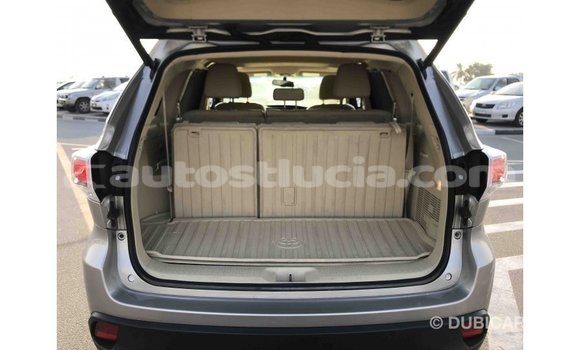 Buy Import Toyota Highlander Other Car in Import - Dubai in Anse-la-Raye Buy Import Toyota Highlander Other Car in Import - Dubai in Anse-la-Raye