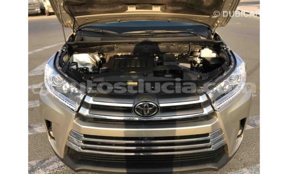 Buy Import Toyota Highlander Other Car in Import - Dubai in Anse-la-Raye Buy Import Toyota Highlander Other Car in Import - Dubai in Anse-la-Raye
