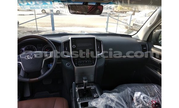 Buy Import Toyota Land Cruiser Black Car in Import - Dubai in Anse-la-Raye Buy Import Toyota Land Cruiser Black Car in Import - Dubai in Anse-la-Raye