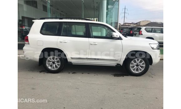 Buy Import Toyota Land Cruiser White Car in Import - Dubai in Anse-la-Raye Buy Import Toyota Land Cruiser White Car in Import - Dubai in Anse-la-Raye