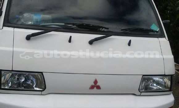 Buy Used Mitsubishi L300 White Car in Castries in Castries