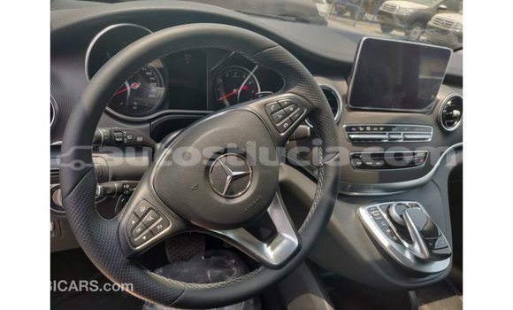 Buy Import Mercedes-Benz 250 Black Car in Import - Dubai in Anse-la-Raye Buy Import Mercedes-Benz 250 Black Car in Import - Dubai in Anse-la-Raye