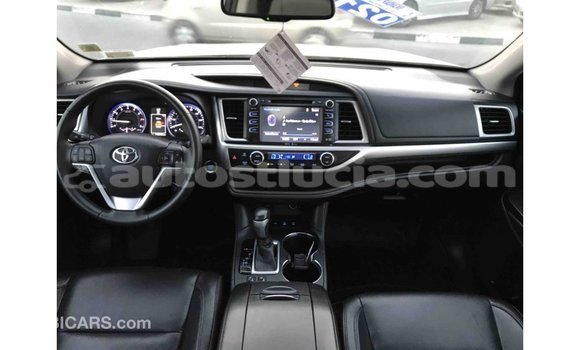 Buy Import Toyota Highlander Other Car in Import - Dubai in Anse-la-Raye Buy Import Toyota Highlander Other Car in Import - Dubai in Anse-la-Raye