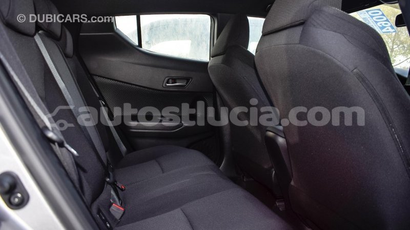 Big with watermark toyota c hr anse la raye import dubai 1405