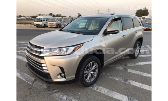 Buy Import Toyota Highlander Other Car in Import - Dubai in Anse-la-Raye Buy Import Toyota Highlander Other Car in Import - Dubai in Anse-la-Raye