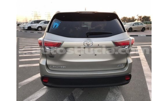 Buy Import Toyota Highlander Other Car in Import - Dubai in Anse-la-Raye Buy Import Toyota Highlander Other Car in Import - Dubai in Anse-la-Raye