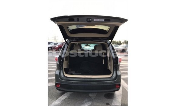 Buy Import Toyota Highlander Other Car in Import - Dubai in Anse-la-Raye Buy Import Toyota Highlander Other Car in Import - Dubai in Anse-la-Raye