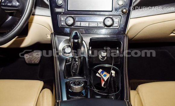 Buy Import Nissan Maxima White Car in Import - Dubai in Anse-la-Raye Buy Import Nissan Maxima White Car in Import - Dubai in Anse-la-Raye