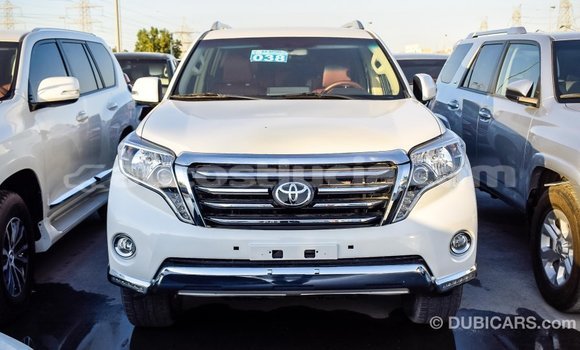 Acheter Import Voiture Toyota Prado Blanc à Import - Dubai, Anse-la-Raye Acheter Import Voiture Toyota Prado Blanc à Import - Dubai, Anse-la-Raye