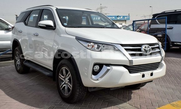 Buy Import Toyota Fortuner White Car in Import - Dubai in Anse-la-Raye Buy Import Toyota Fortuner White Car in Import - Dubai in Anse-la-Raye