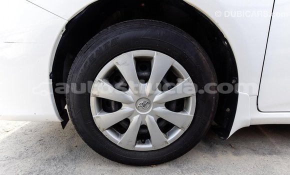 Buy Import Toyota Corolla White Car in Import - Dubai in Anse-la-Raye Buy Import Toyota Corolla White Car in Import - Dubai in Anse-la-Raye