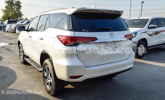 Buy Import Toyota Fortuner White Car in Import - Dubai in Anse-la-Raye Buy Import Toyota Fortuner White Car in Import - Dubai in Anse-la-Raye