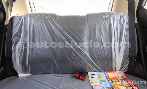 Acheter Import Voiture Hyundai i10 Autre à Import - Dubai, Anse-la-Raye Acheter Import Voiture Hyundai i10 Autre à Import - Dubai, Anse-la-Raye