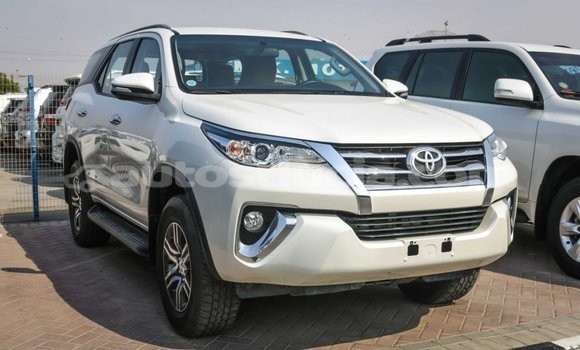 Buy Import Toyota Fortuner White Car in Import - Dubai in Anse-la-Raye Buy Import Toyota Fortuner White Car in Import - Dubai in Anse-la-Raye