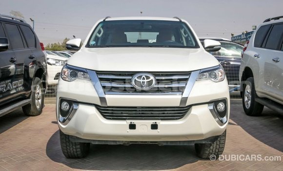 Buy Import Toyota Fortuner White Car in Import - Dubai in Anse-la-Raye Buy Import Toyota Fortuner White Car in Import - Dubai in Anse-la-Raye
