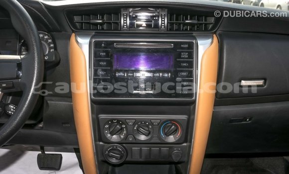 Buy Import Toyota Fortuner White Car in Import - Dubai in Anse-la-Raye Buy Import Toyota Fortuner White Car in Import - Dubai in Anse-la-Raye