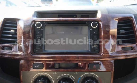 Buy Import Toyota Fortuner Other Car in Import - Dubai in Anse-la-Raye Buy Import Toyota Fortuner Other Car in Import - Dubai in Anse-la-Raye