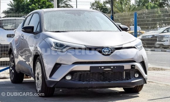 Acheter Import Voiture Toyota C-HR Autre à Import - Dubai, Anse-la-Raye Acheter Import Voiture Toyota C-HR Autre à Import - Dubai, Anse-la-Raye