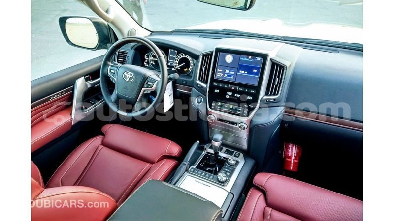 Big with watermark toyota land cruiser anse la raye import dubai 1486