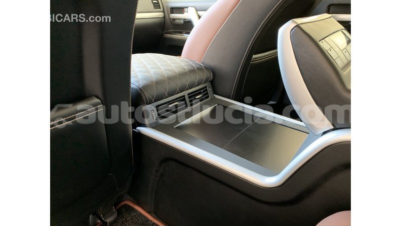 Big with watermark toyota land cruiser anse la raye import dubai 1489