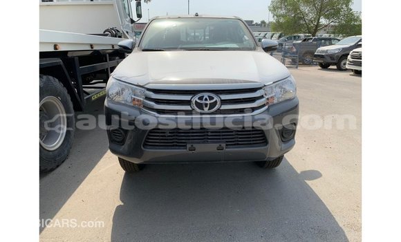 Buy Import Toyota Hilux Other Car in Import - Dubai in Anse-la-Raye Buy Import Toyota Hilux Other Car in Import - Dubai in Anse-la-Raye