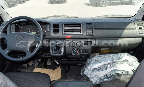 Buy Import Toyota Hiace White Car in Import - Dubai in Anse-la-Raye Buy Import Toyota Hiace White Car in Import - Dubai in Anse-la-Raye