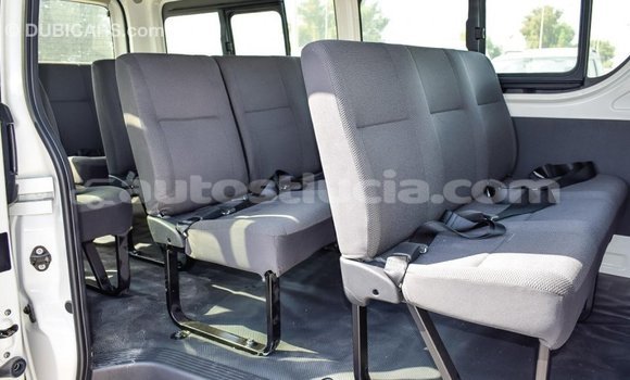 Buy Import Toyota Hiace White Car in Import - Dubai in Anse-la-Raye Buy Import Toyota Hiace White Car in Import - Dubai in Anse-la-Raye