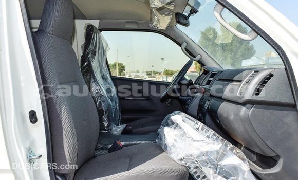 Buy Import Toyota Hiace White Car in Import - Dubai in Anse-la-Raye Buy Import Toyota Hiace White Car in Import - Dubai in Anse-la-Raye