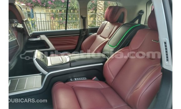 Buy Import Toyota Land Cruiser Black Car in Import - Dubai in Anse-la-Raye Buy Import Toyota Land Cruiser Black Car in Import - Dubai in Anse-la-Raye