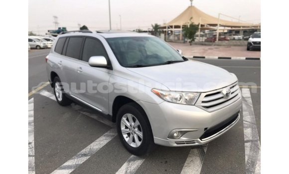 Buy Import Toyota Highlander Other Car in Import - Dubai in Anse-la-Raye Buy Import Toyota Highlander Other Car in Import - Dubai in Anse-la-Raye