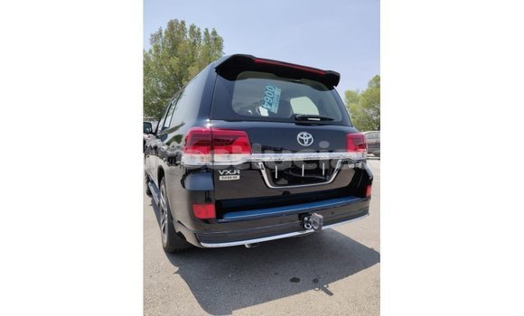 Buy Import Toyota Land Cruiser Black Car in Import - Dubai in Anse-la-Raye Buy Import Toyota Land Cruiser Black Car in Import - Dubai in Anse-la-Raye