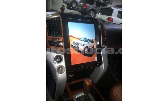 Acheter Import Voiture Toyota Land Cruiser Noir à Import - Dubai, Anse-la-Raye Acheter Import Voiture Toyota Land Cruiser Noir à Import - Dubai, Anse-la-Raye