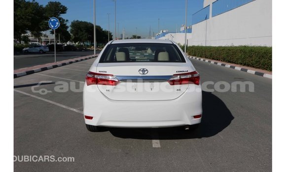 Acheter Import Voiture Toyota Corolla Blanc à Import - Dubai, Anse-la-Raye Acheter Import Voiture Toyota Corolla Blanc à Import - Dubai, Anse-la-Raye