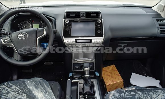 Buy Import Toyota Land Cruiser Black Car in Import - Dubai in Anse-la-Raye Buy Import Toyota Land Cruiser Black Car in Import - Dubai in Anse-la-Raye