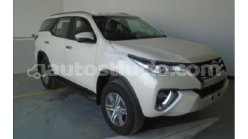 Big with watermark toyota fortuner anse la raye import dubai 1527