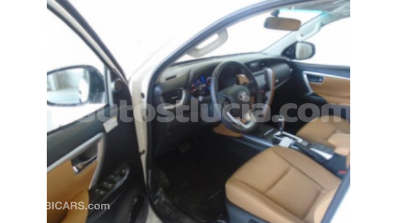 Big with watermark toyota fortuner anse la raye import dubai 1527