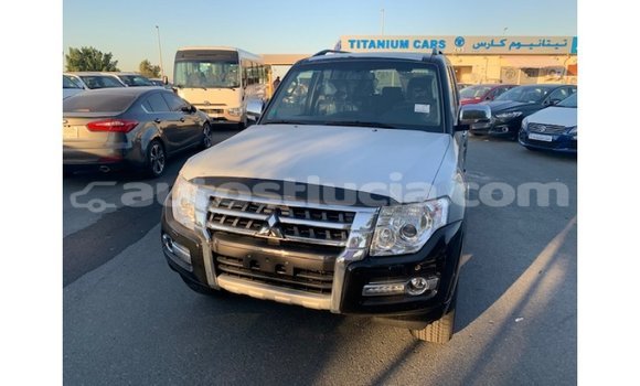 Buy Import Mitsubishi Pajero Black Car in Import - Dubai in Anse-la-Raye Buy Import Mitsubishi Pajero Black Car in Import - Dubai in Anse-la-Raye