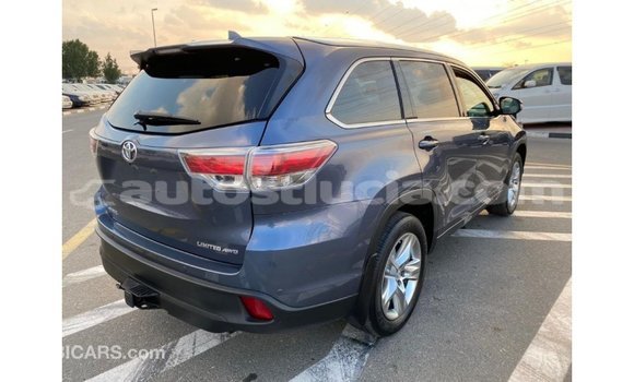 Buy Import Toyota Highlander Blue Car in Import - Dubai in Anse-la-Raye Buy Import Toyota Highlander Blue Car in Import - Dubai in Anse-la-Raye