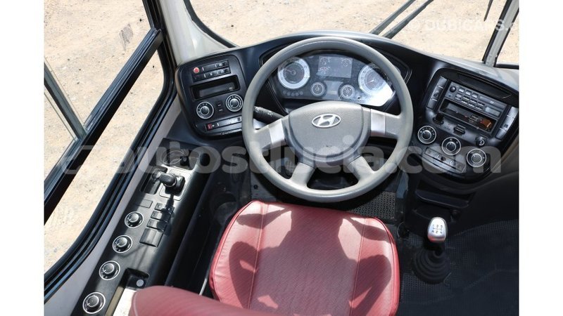 Big with watermark hyundai accent anse la raye import dubai 1549