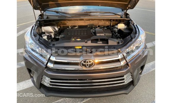 Buy Import Toyota Highlander Other Car in Import - Dubai in Anse-la-Raye Buy Import Toyota Highlander Other Car in Import - Dubai in Anse-la-Raye