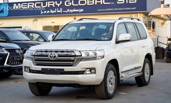 Buy Import Toyota Land Cruiser White Car in Import - Dubai in Anse-la-Raye Buy Import Toyota Land Cruiser White Car in Import - Dubai in Anse-la-Raye