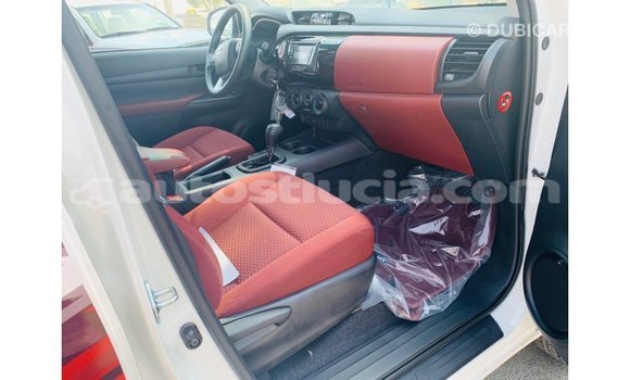 Buy Import Toyota Hilux White Car in Import - Dubai in Anse-la-Raye Buy Import Toyota Hilux White Car in Import - Dubai in Anse-la-Raye