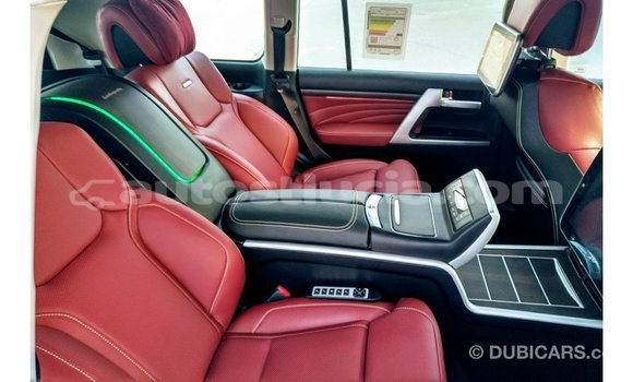 Buy Import Toyota Land Cruiser Red Car in Import - Dubai in Anse-la-Raye Buy Import Toyota Land Cruiser Red Car in Import - Dubai in Anse-la-Raye