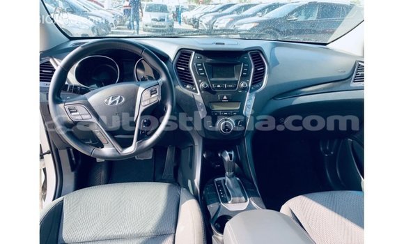 Buy Import Hyundai Santa Fe White Car in Import - Dubai in Anse-la-Raye Buy Import Hyundai Santa Fe White Car in Import - Dubai in Anse-la-Raye
