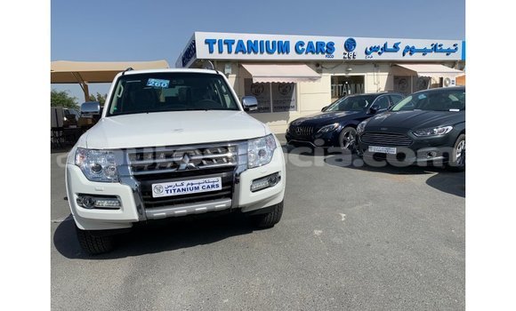 Buy Import Mitsubishi Pajero White Car in Import - Dubai in Anse-la-Raye Buy Import Mitsubishi Pajero White Car in Import - Dubai in Anse-la-Raye